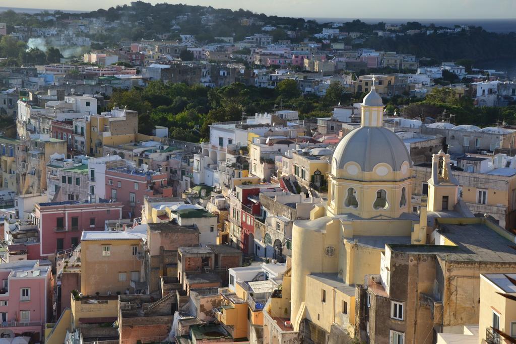 Terra Murata Boutique B&B Procida Bagian luar foto